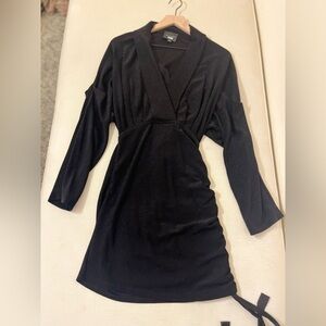 Line & Dot Dress - Women’s Medium Black - Metallic Shimmer Mini V-Neck